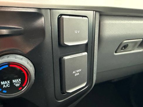 Used 2025 Ford F250 XL w/ STX Appearance Package AWD/4WD image 31