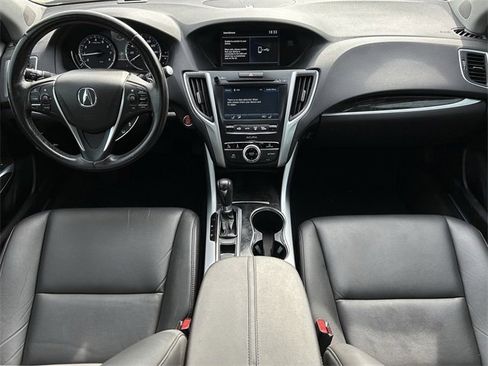 Used 2018 Acura TLX image 12