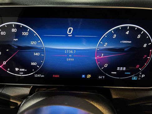 Used 2026 Mercedes-Benz GLC 300 4MATIC image 32