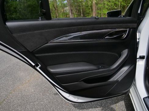 Used 2017 Cadillac CTS Vsport Premium Luxury image 32