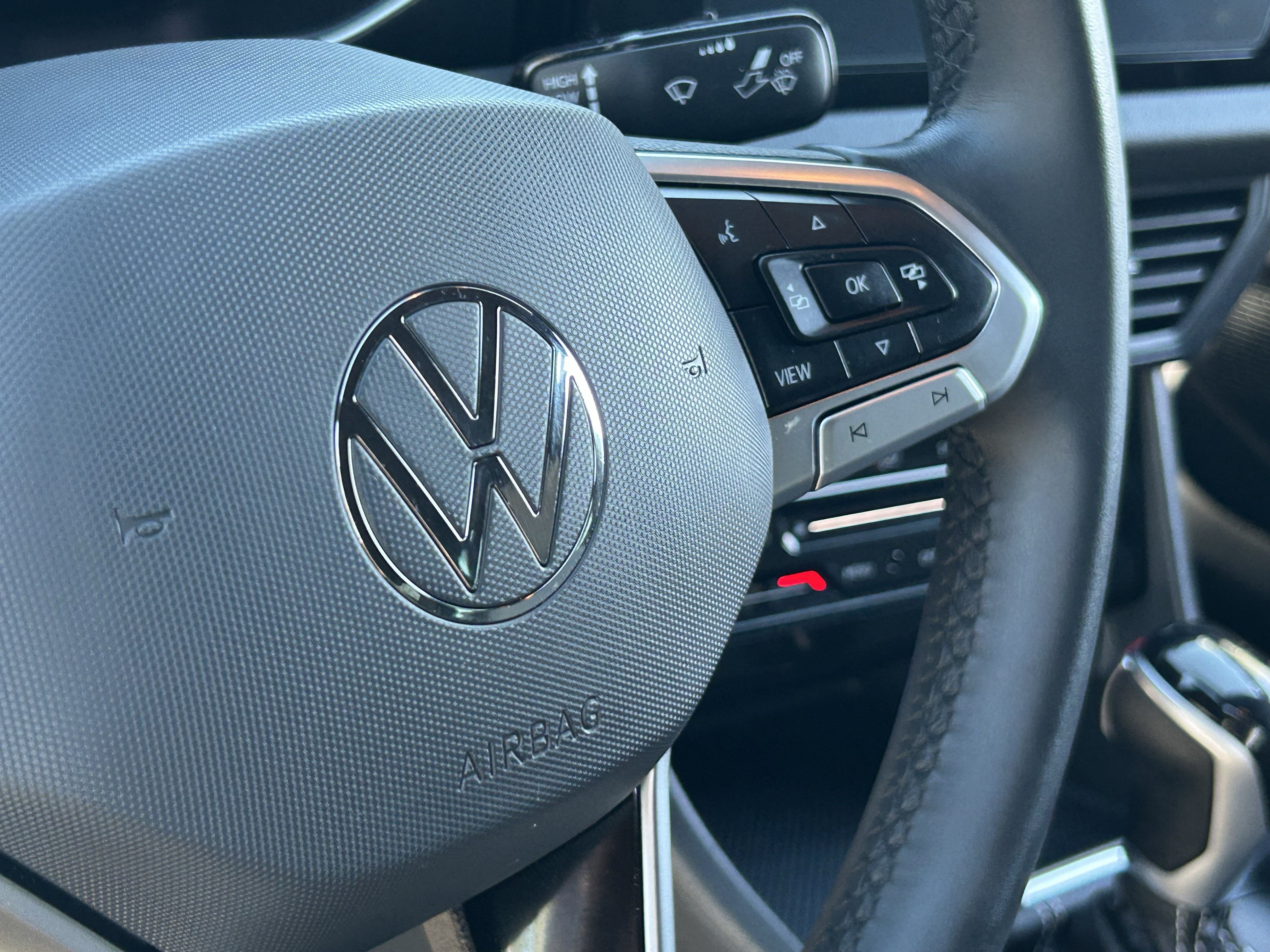 Used 2026 Volkswagen Jetta Sport FWD image 29