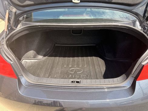 Used 2009 INFINITI G37 x Sedan w/ Premium Pkg AWD/4WD image 15