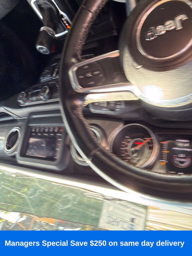 Used 2020 Jeep Wrangler Unlimited Sahara AWD/4WD image 19