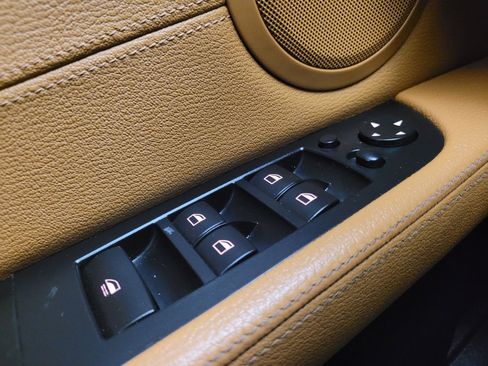 Used 2015 BMW Z4 sDrive28i image 27