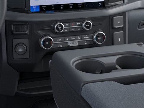 New 2026 Ford F150 XLT w/ XLT Chrome Appearance Package image 15