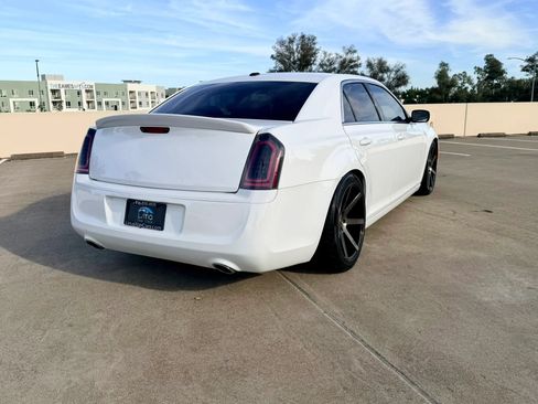 Used 2013 Chrysler 300 S RWD image 12