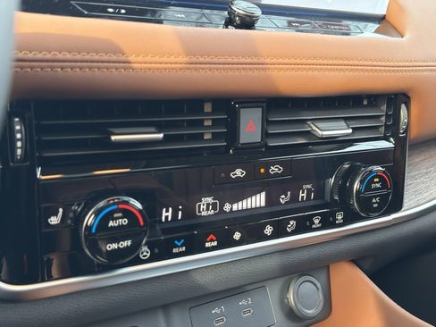 New 2026 Nissan Rogue Platinum w/ Platinum Premium Package image 26