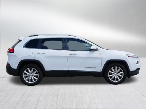 Used 2016 Jeep Cherokee Limited AWD/4WD image 8