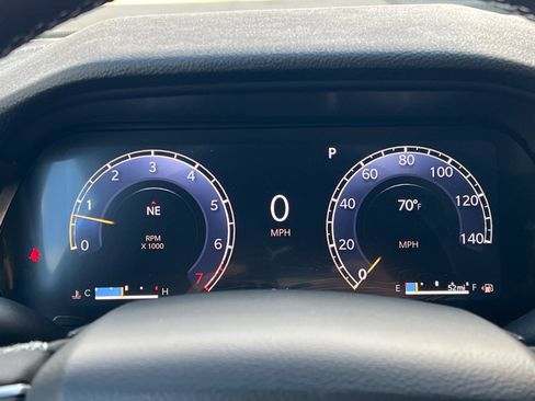 New 2025 Jeep Grand Cherokee Altitude image 24