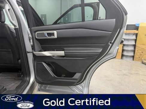Certified 2024 Ford Explorer XLT w/ Equipment Group 202A AWD/4WD image 25