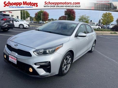 Used 2021 Kia Forte LXS image 1