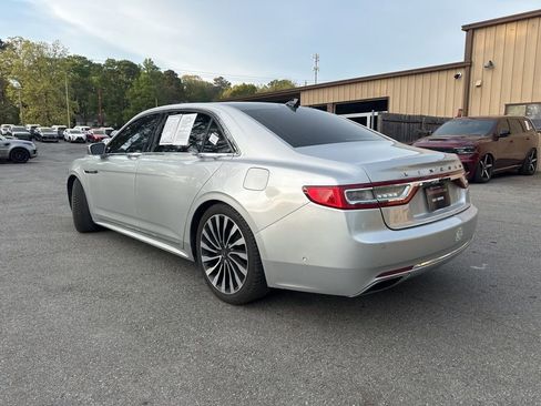 Used 2018 Lincoln Continental Black Label FWD image 2