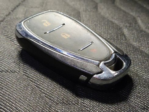 Used 2019 Chevrolet Equinox LT image 32