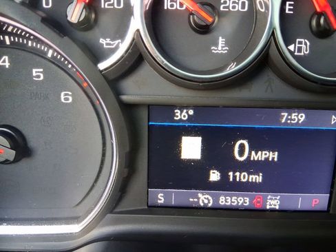 Used 2021 Chevrolet Suburban LT w/ Rear Media and Nav Package image 7