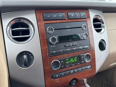 Used 2009 Ford Expedition Eddie Bauer image 21