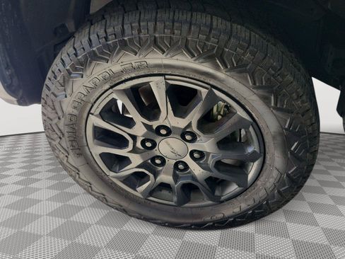 Used 2026 Toyota 4Runner SR5 AWD/4WD image 12