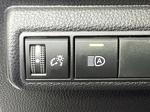 Used 2023 Toyota Corolla SE FWD image 16