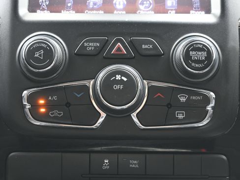 Used 2016 RAM 1500 Sport AWD/4WD image 35