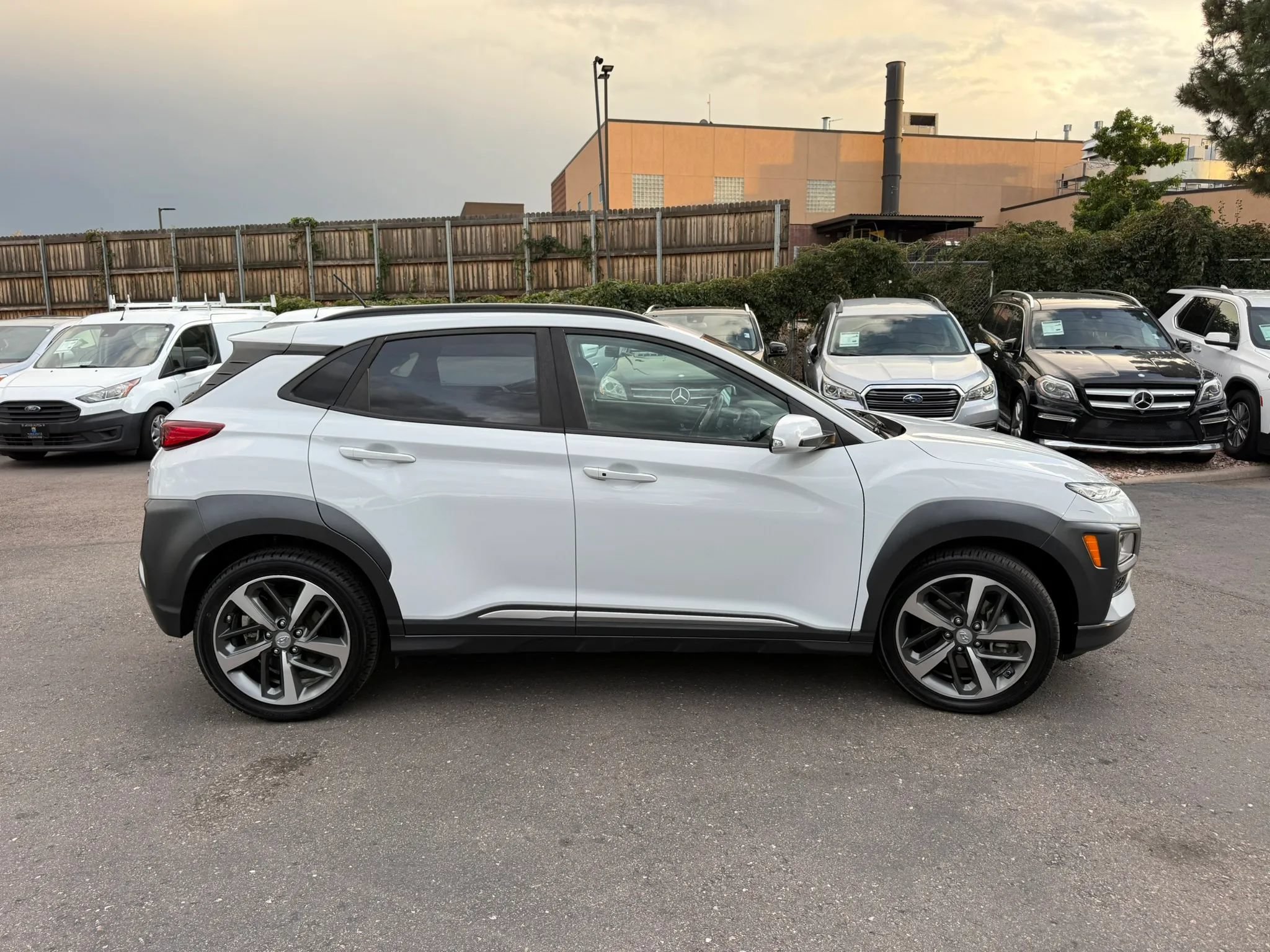 Used 2018 Hyundai Kona Limited AWD/4WD image 10