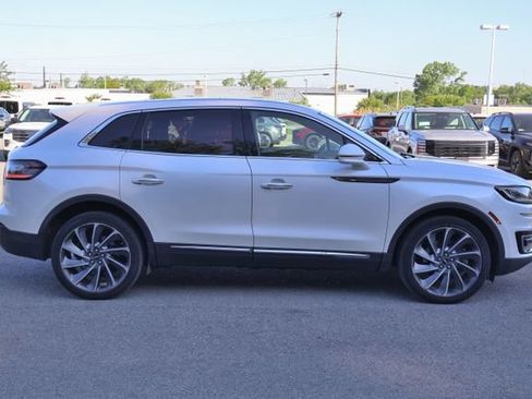 Used 2019 Lincoln Nautilus Reserve w/ Ultimate Package AWD/4WD image 6