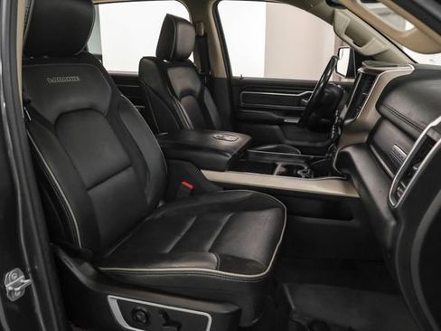 Used 2021 RAM 1500 Laramie AWD/4WD image 33