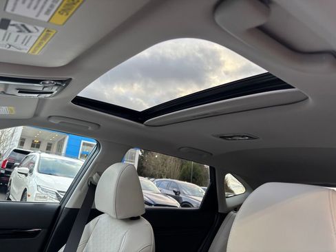 Certified 2023 Kia Seltos EX image 20