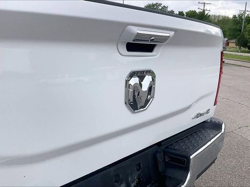 Used 2019 RAM 2500 Big Horn image 14