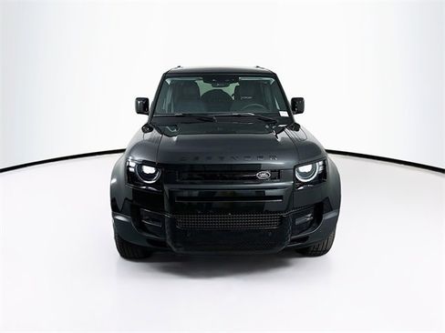 New 2026 Land Rover Defender 110 S image 2