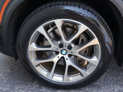 Used 2024 BMW X5 sDrive40i w/ Premium Package RWD image 41