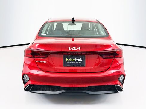 Used 2024 Kia Forte LXS image 7