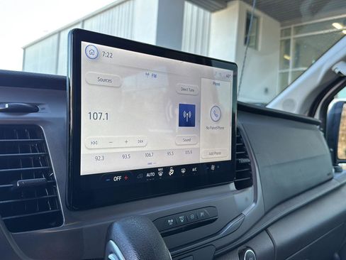 Used 2022 Ford Transit 350 XLT image 18