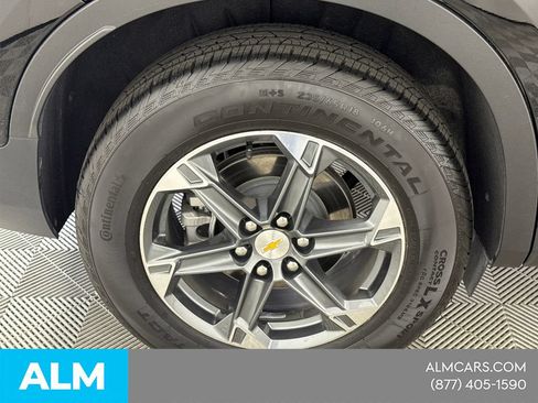 Used 2025 Chevrolet Blazer LT FWD image 21