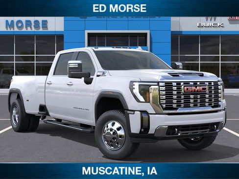 New 2026 GMC Sierra 3500 Denali w/ Technology Package image 7