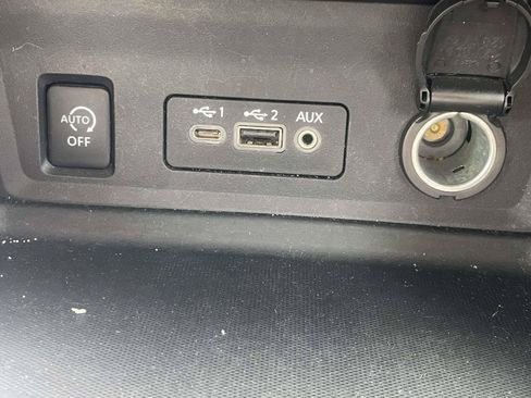 Used 2024 Nissan Sentra SV w/ All-Weather Package FWD image 18