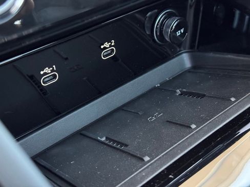 New 2025 Audi Q5 Prestige image 33