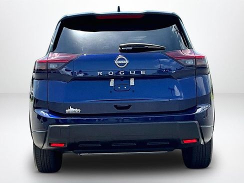 Used 2025 Nissan Rogue SV FWD image 7