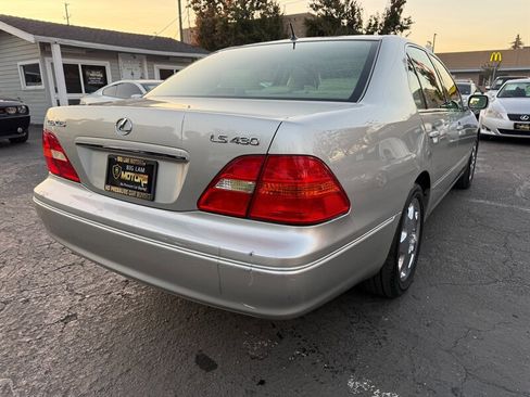 Used 2002 Lexus LS 430 image 5