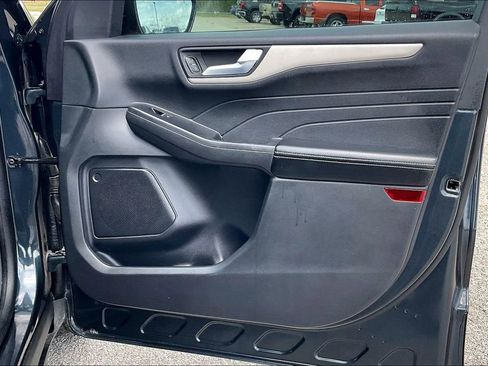 Used 2022 Ford Escape SEL FWD image 29