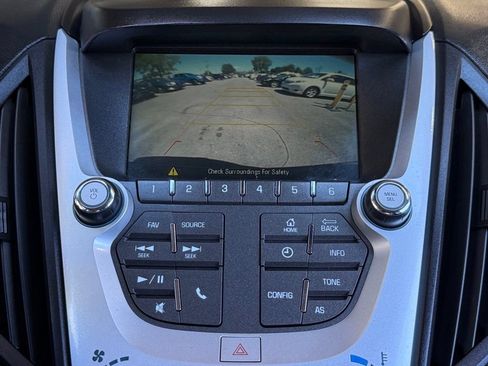 Used 2016 Chevrolet Equinox LT w/ Convenience Package FWD image 32