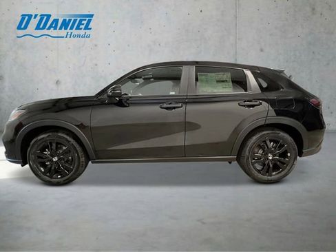 New 2027 Honda HR-V Sport image 2