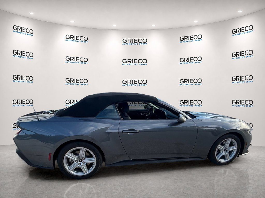 Used 2026 Ford Mustang Premium RWD image 8