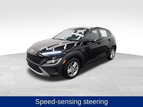 Used 2023 Hyundai Kona SE image 14