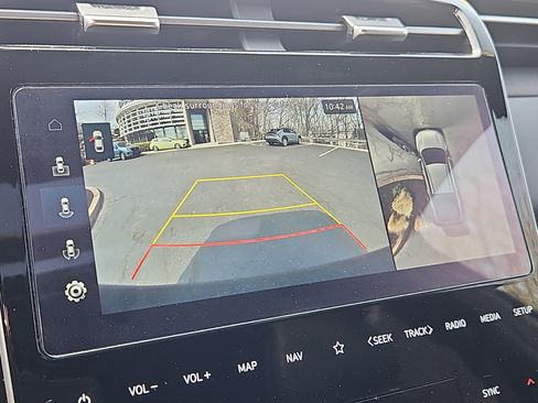 Used 2024 Hyundai Santa Cruz Limited image 9