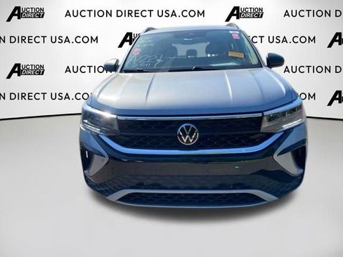 Used 2024 Volkswagen Taos S FWD image 7