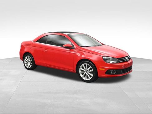 Used 2015 Volkswagen Eos Komfort FWD image 7