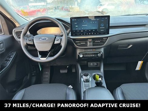 New 2026 Ford Escape SE image 6