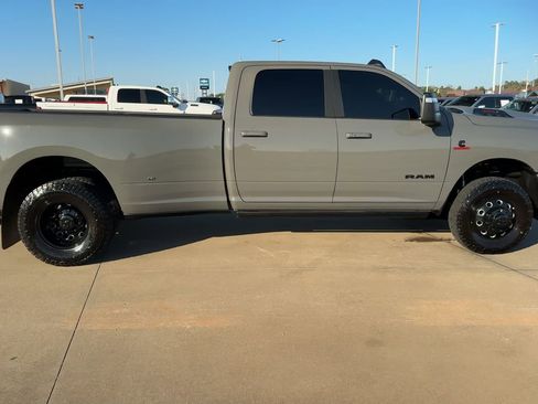 Used 2025 RAM 3500 Laramie image 2