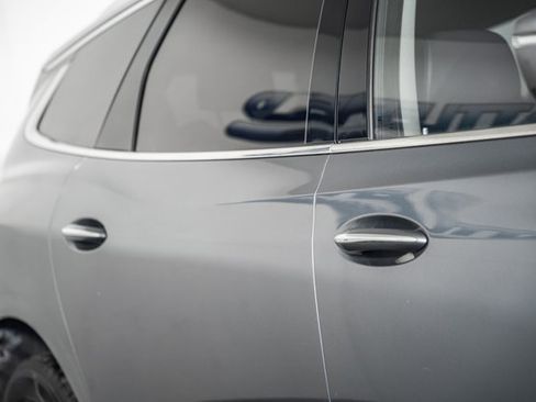 Used 2020 Buick Enclave Essence image 17