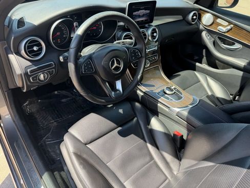 Used 2018 Mercedes-Benz C 300 Sedan image 2