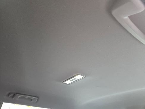 New 2026 Chevrolet Equinox LT w/ Convenience Package II image 40